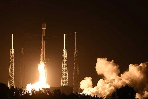 SpaceX Mengumumkan Kerjasama dengan NASA 