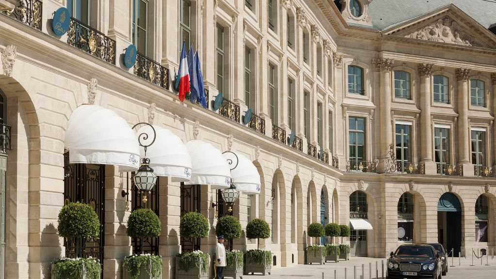 Fine dining at The Ritz Paris featuring gourmet French cuisine 