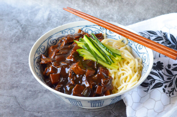 Jajangmyeon