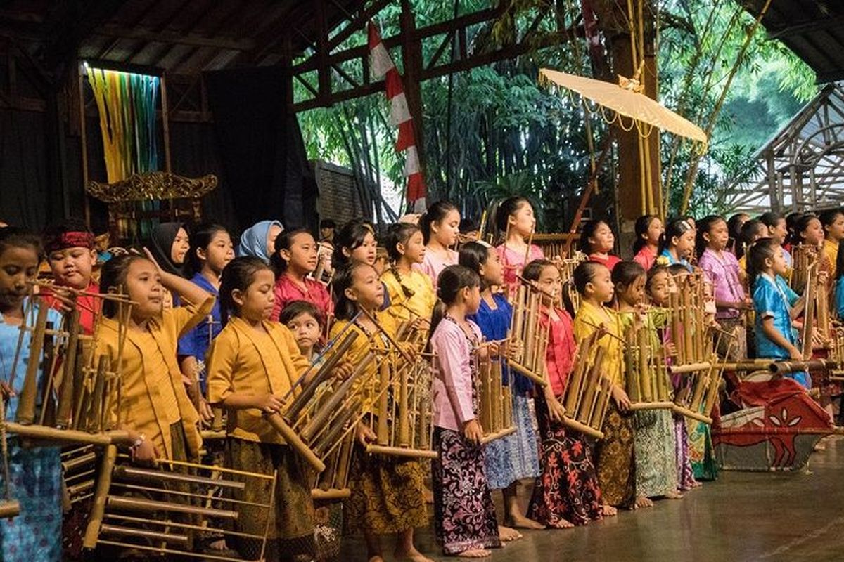 Saung Angklung