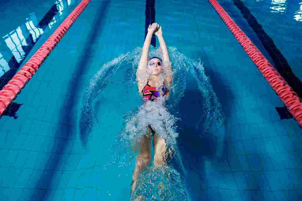 Mengenal Dasar Renang Gaya Punggung