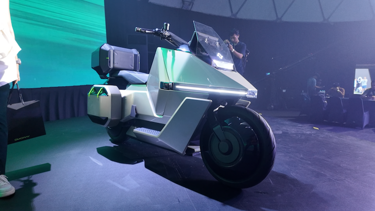 Omoway Perkenalkan OMO-ROBOT