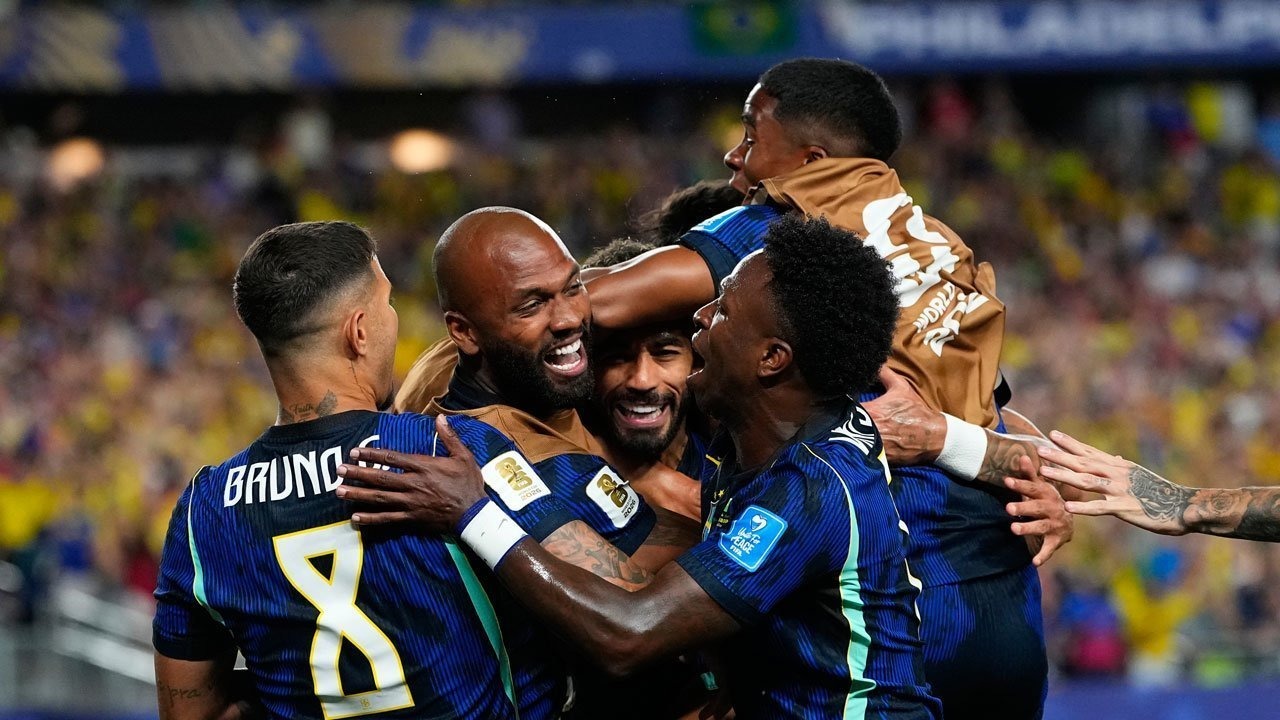 Brazil Menang Telak
