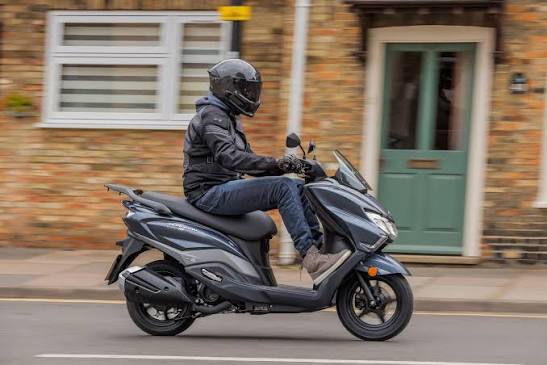 Suzuki Burgman Street