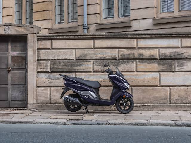 Suzuki Burgman Street