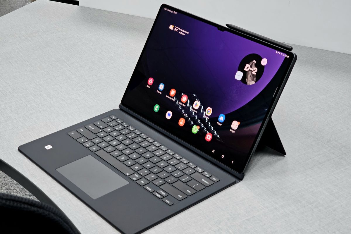 Desain Premium Galaxy Tab S9 yang Tetap Praktis